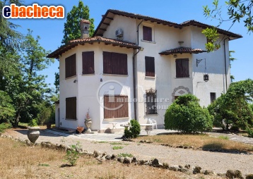 Villa a Ziano Piacentino..