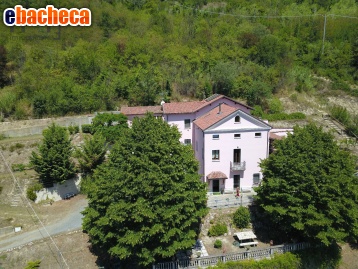 Villa a Acqui Terme di..