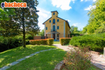 Anteprima Villa a Asti di 900 mq