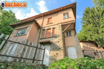 Anteprima Villa a Bergamo di 400 mq