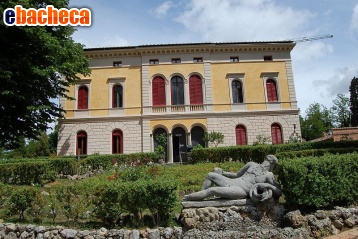 Anteprima Villa a Siena di 1000 mq