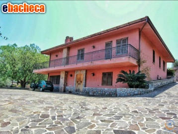 Anteprima Villa a Palermo di 452 mq