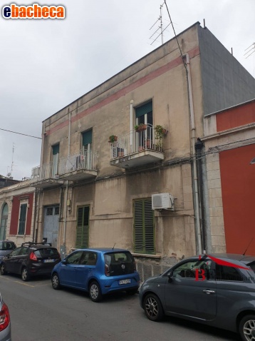 Anteprima Casa a Catania di 390 mq