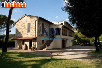 Anteprima Villa a Perugia di 620 mq