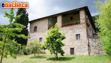 Anteprima Villa a Lucca di 600 mq