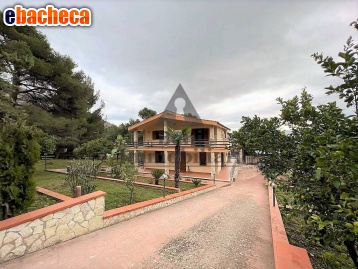 Anteprima Villa a Palermo di 300 mq