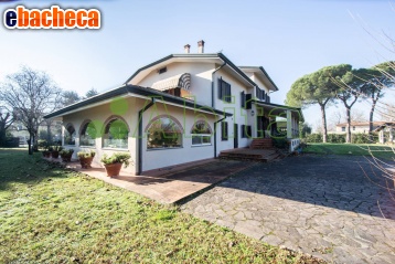 Anteprima Villa a Lucca di 500 mq