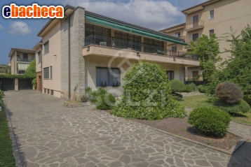 Anteprima Brescia villa  rif.via…