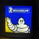 Insegna luminosa Michelin